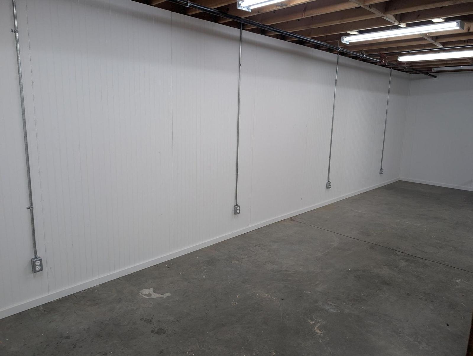 Commercial electrical outlets